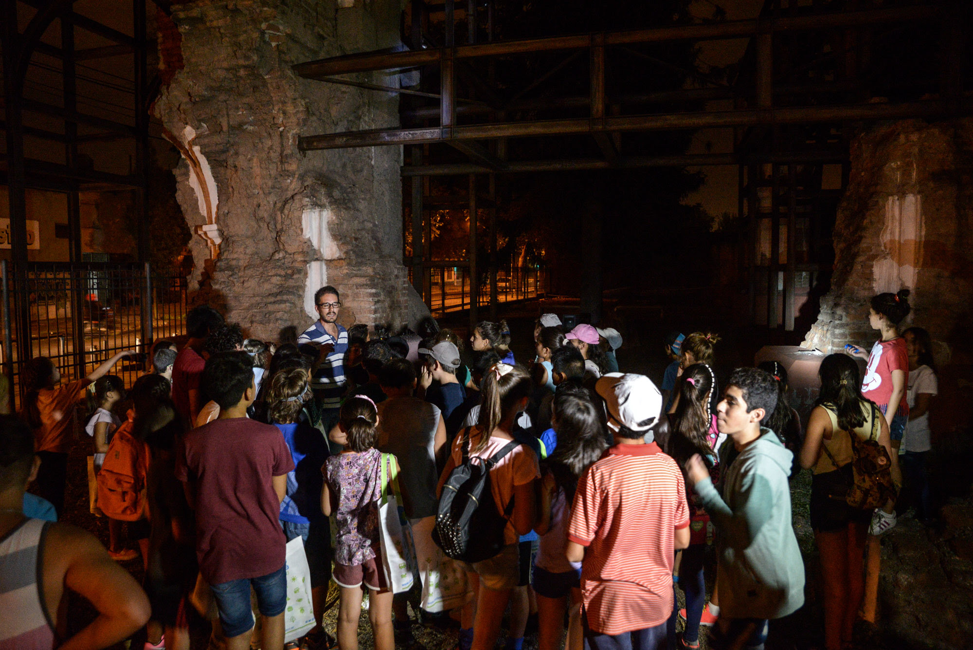 Una Noche En El Museo Ciudad De Mendoza