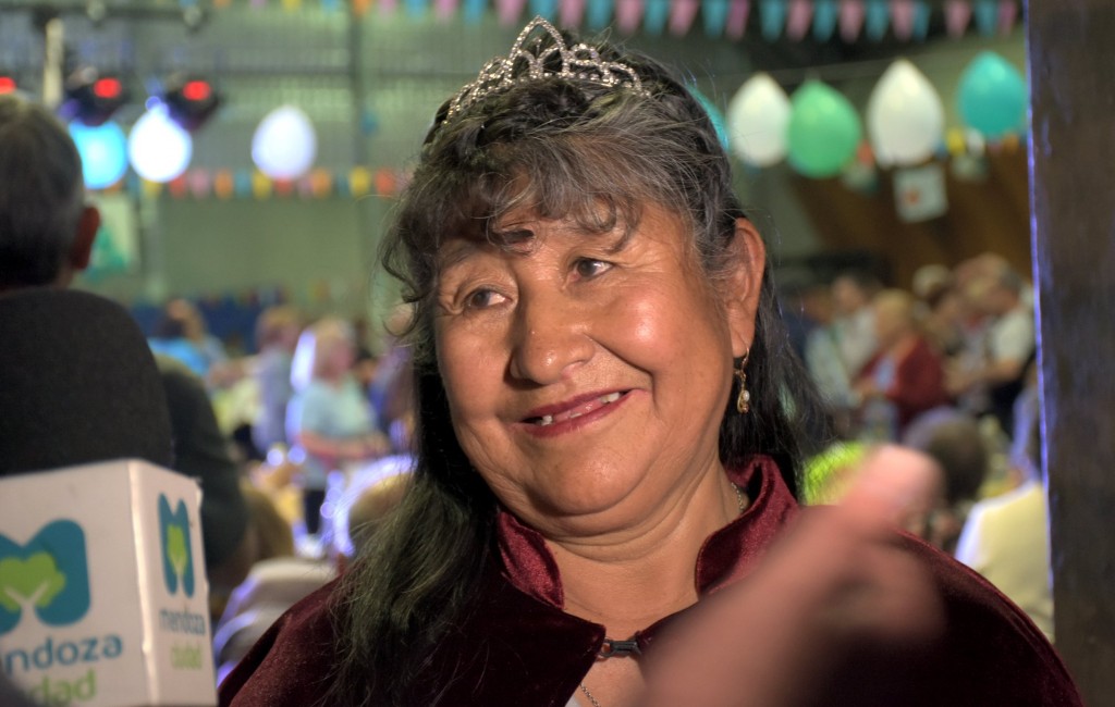 Guadalupe Fernández, flamante reina del Adulto Mayor