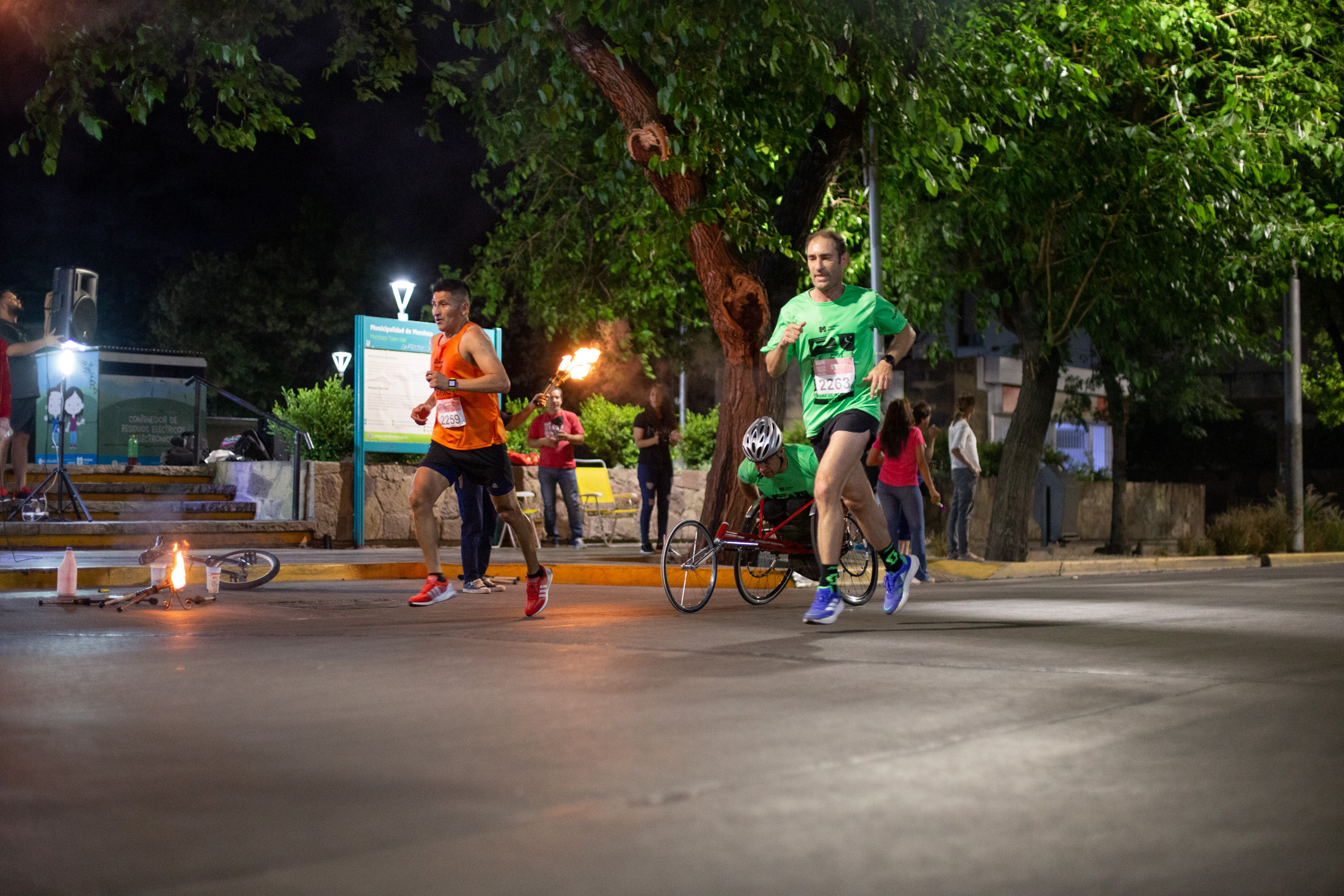 Maraton Nocturna Ciudad de Mendoza