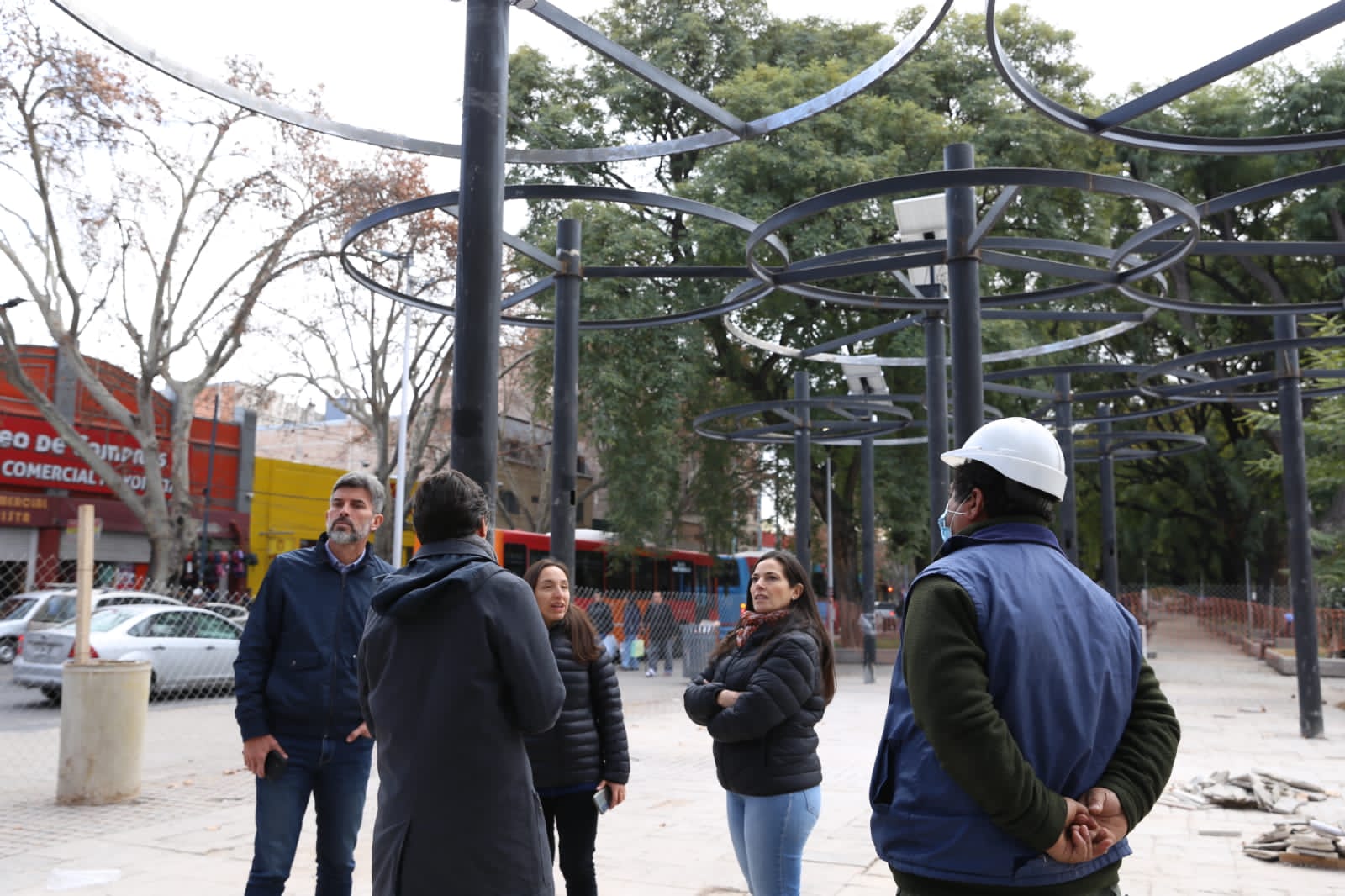 Portal Alameda recorrido de obras intendente Ciudad Mendoza Paneles