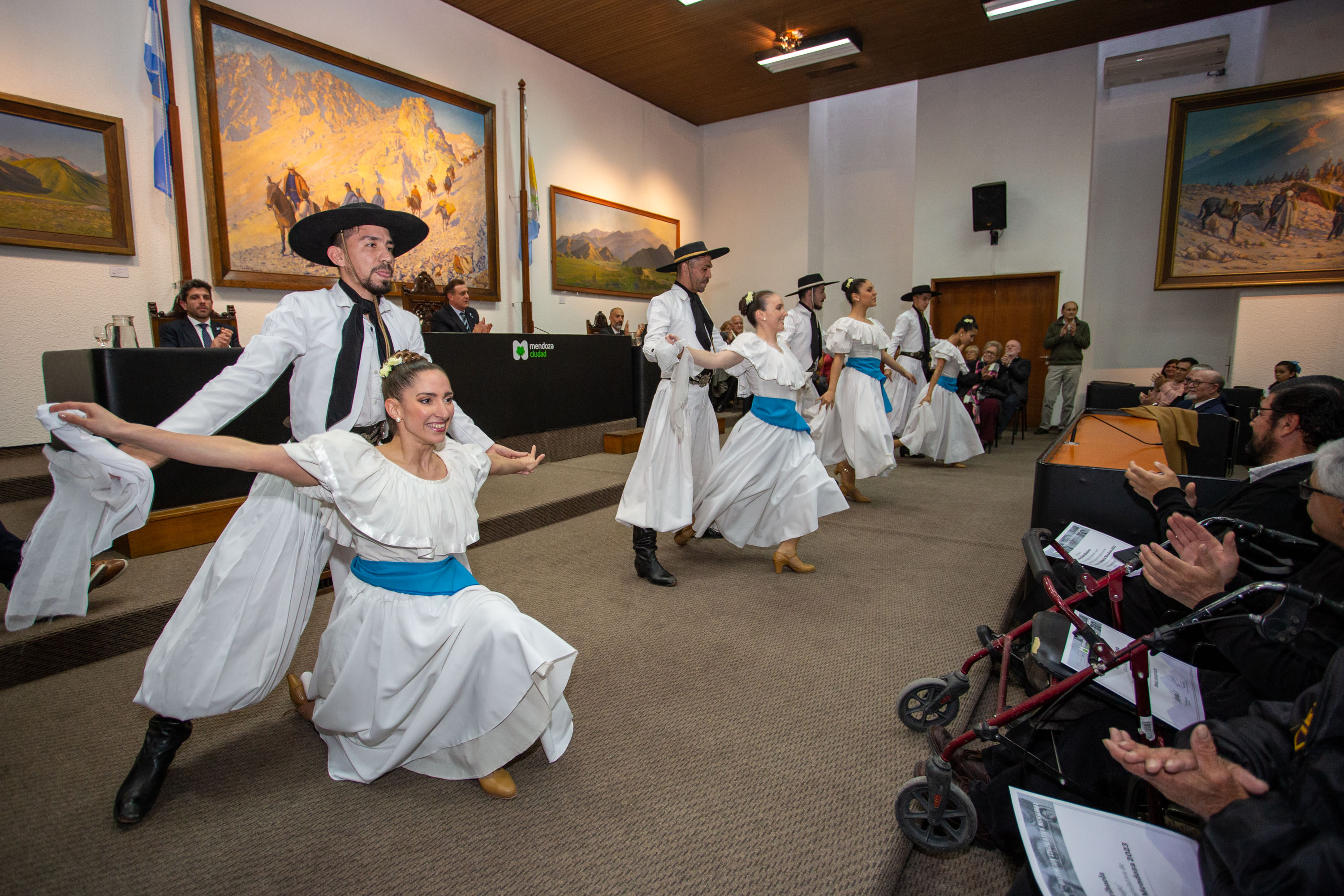 Padres destacados Ciudad Mendoza danza